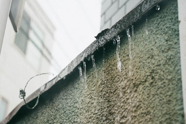 突然雨が降ってきた場合には？